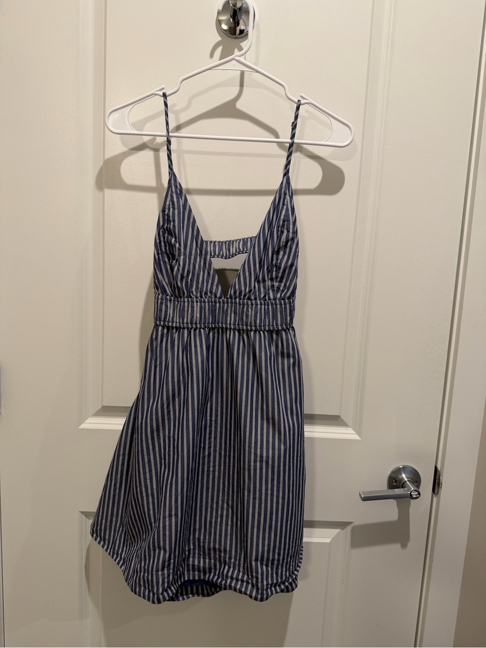 Aritzia Encourage Poplin Dress